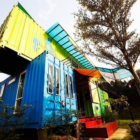 Wh Hostel กรุงเทพมหานคร ภายนอก รูปภาพ