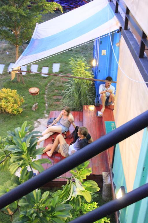 Wh Hostel กรุงเทพมหานคร ภายนอก รูปภาพ