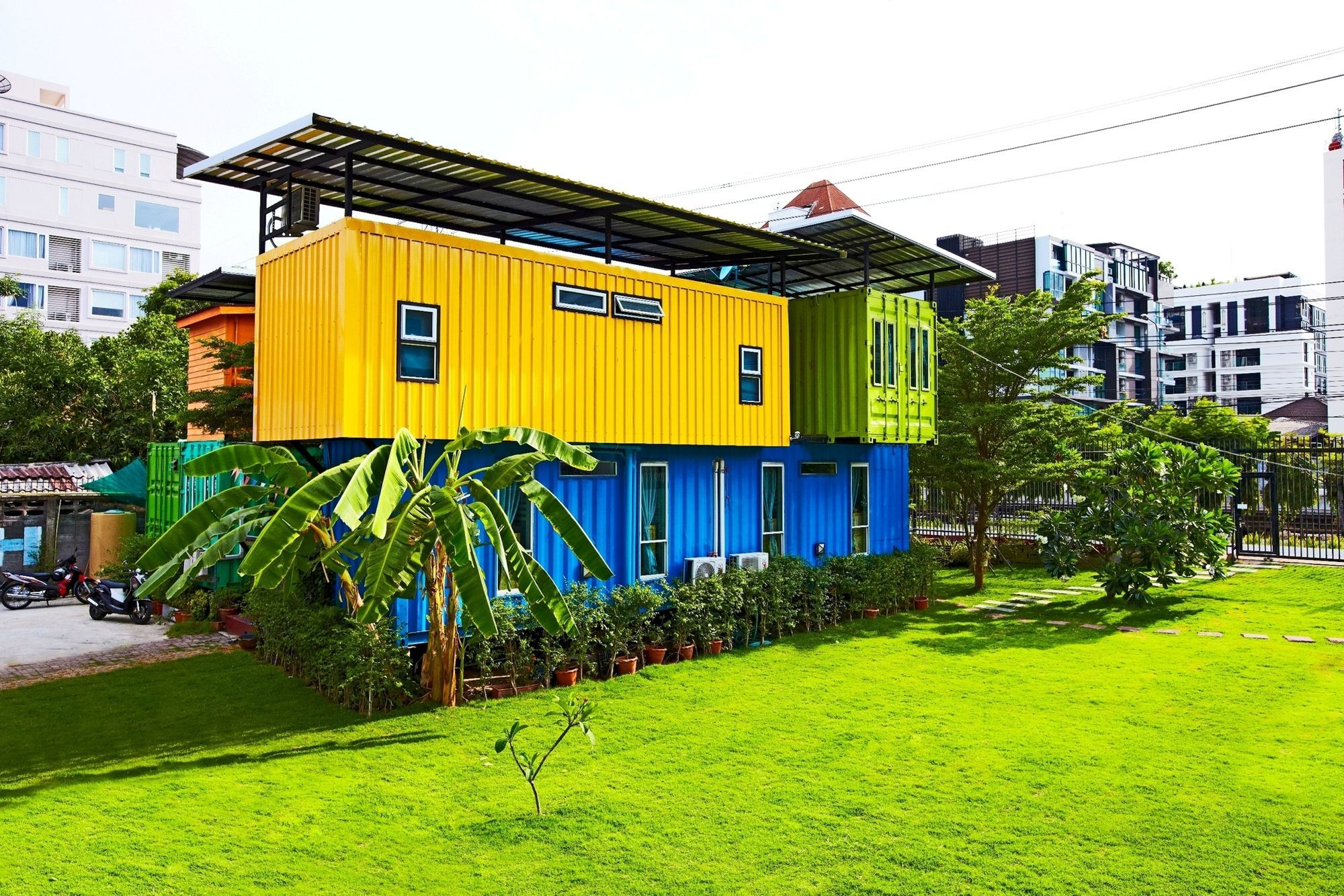 Wh Hostel กรุงเทพมหานคร ภายนอก รูปภาพ