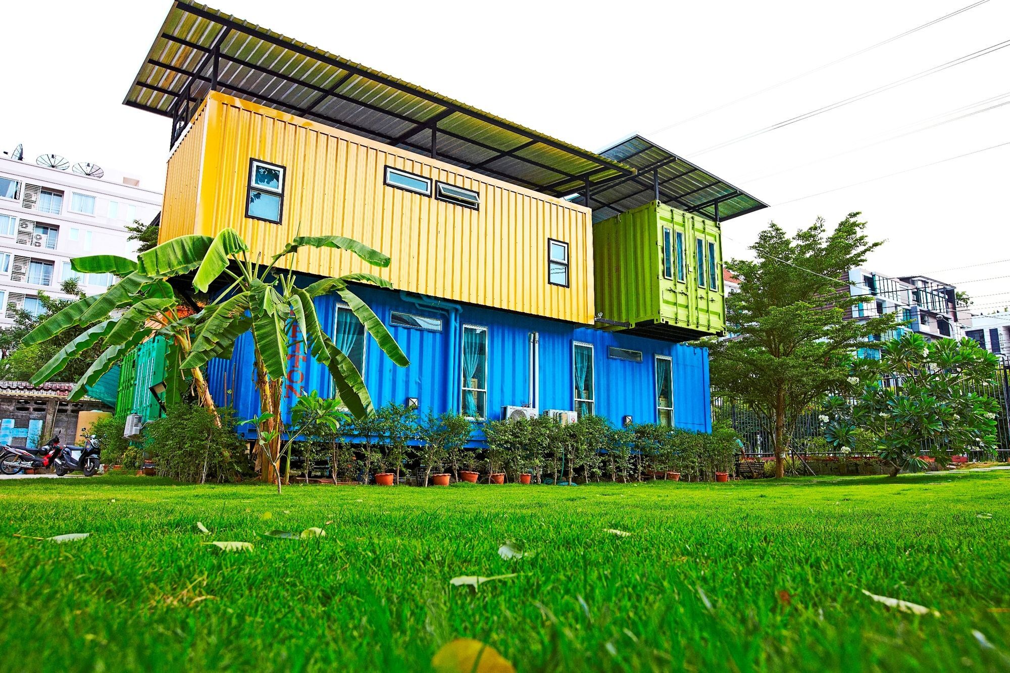 Wh Hostel กรุงเทพมหานคร ภายนอก รูปภาพ